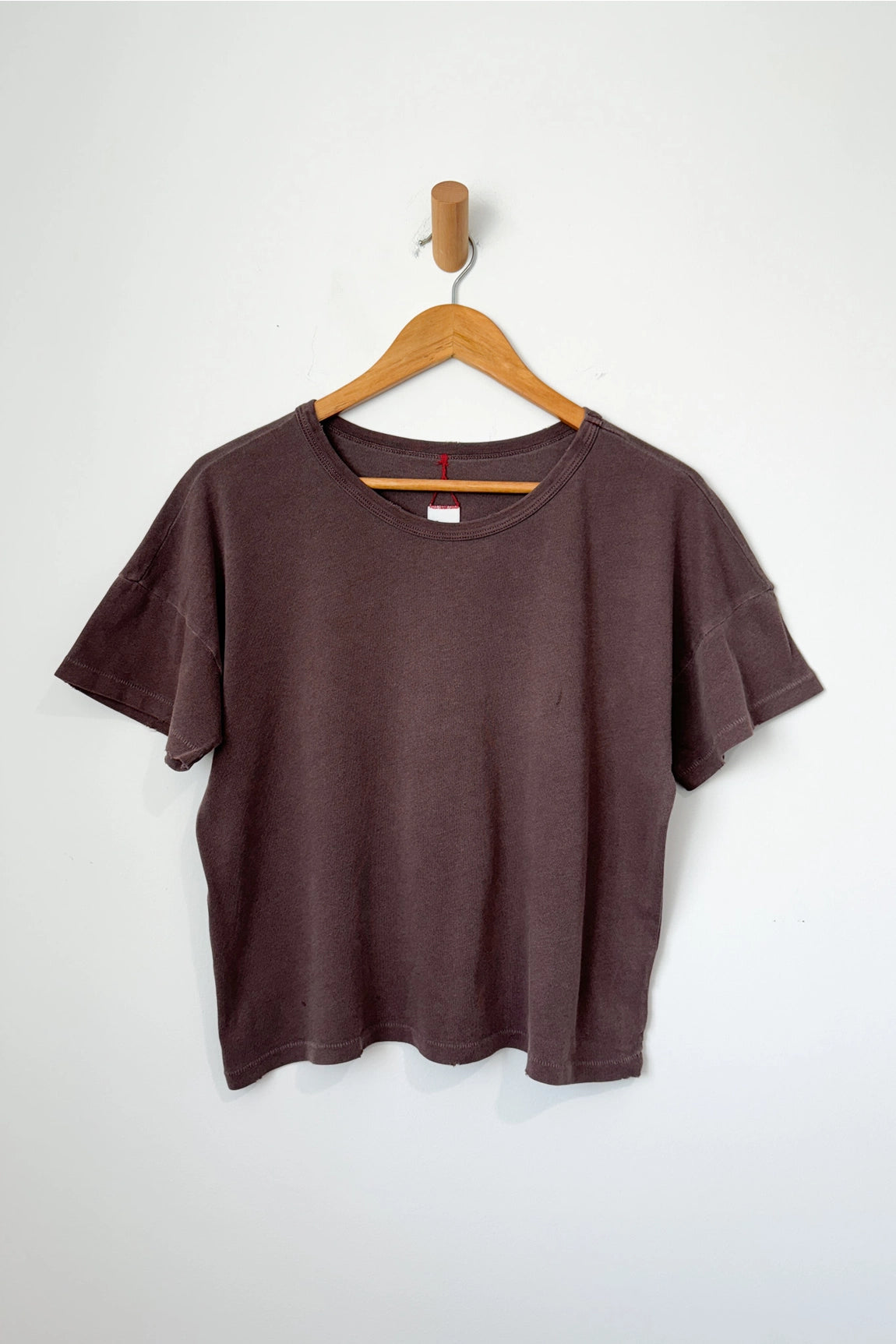 Fille Tee | Coffee