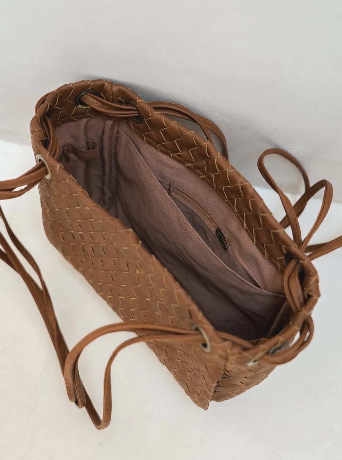 The Woven Lou Bag - Tan