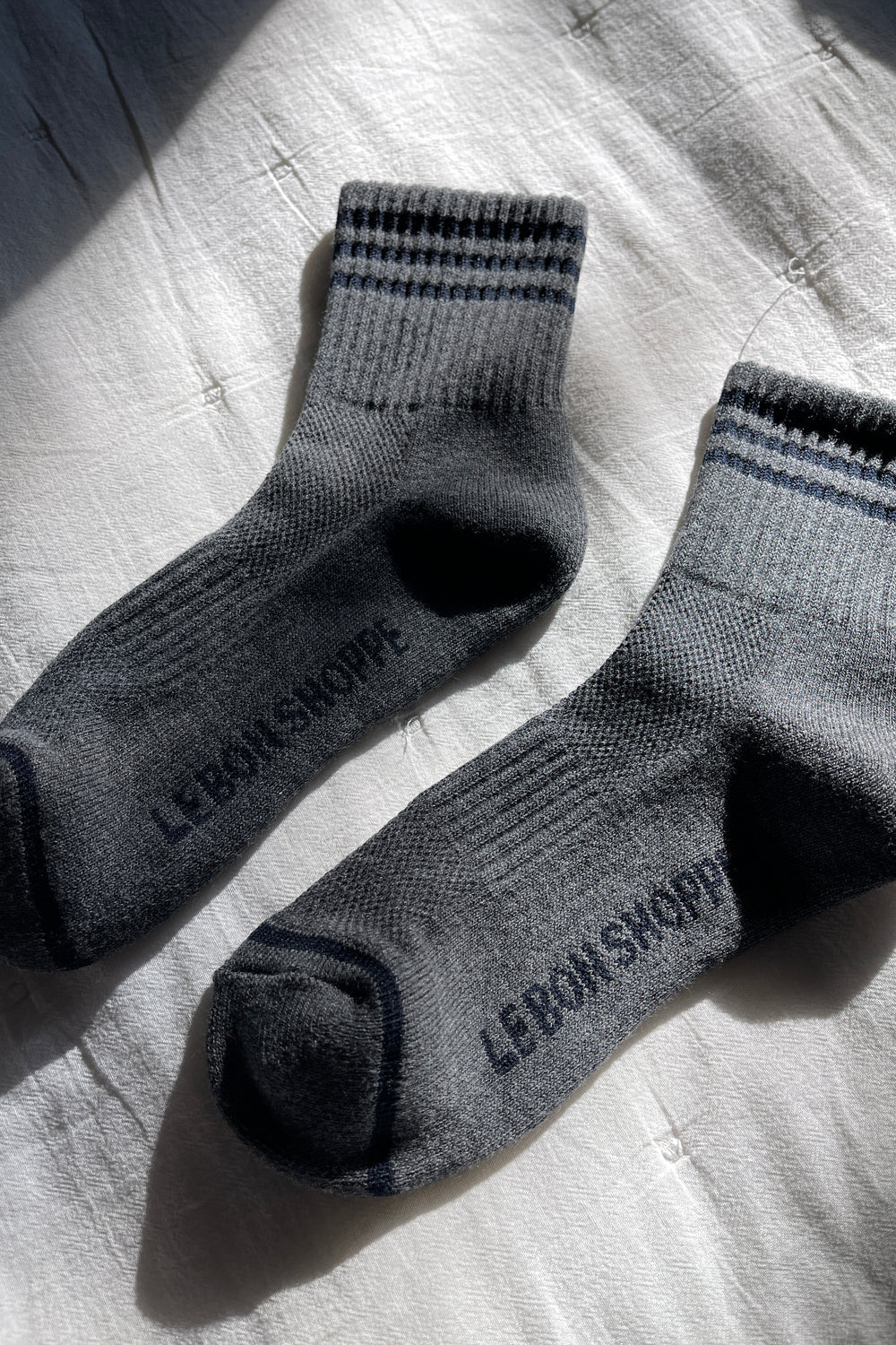 Le Bon Shoppe Girlfriend socks in soot