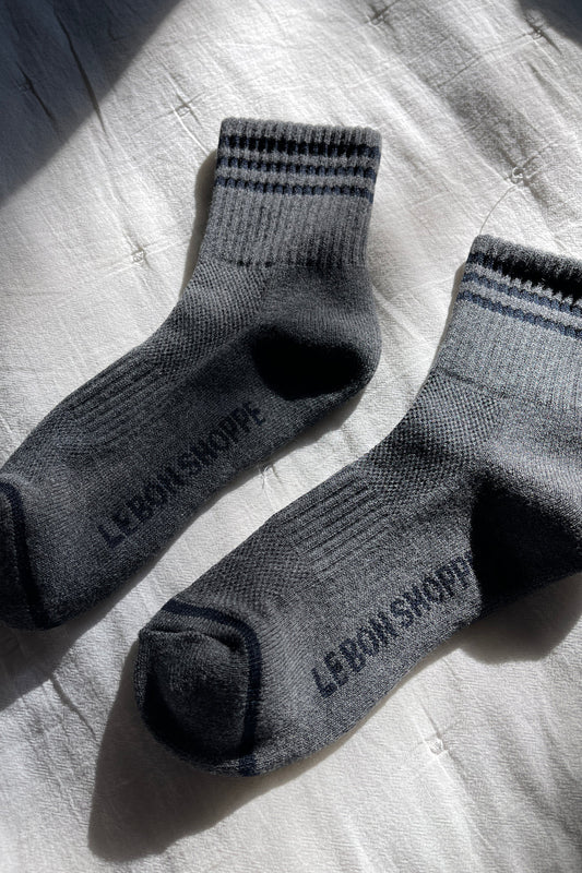 Le Bon Shoppe Girlfriend socks in soot